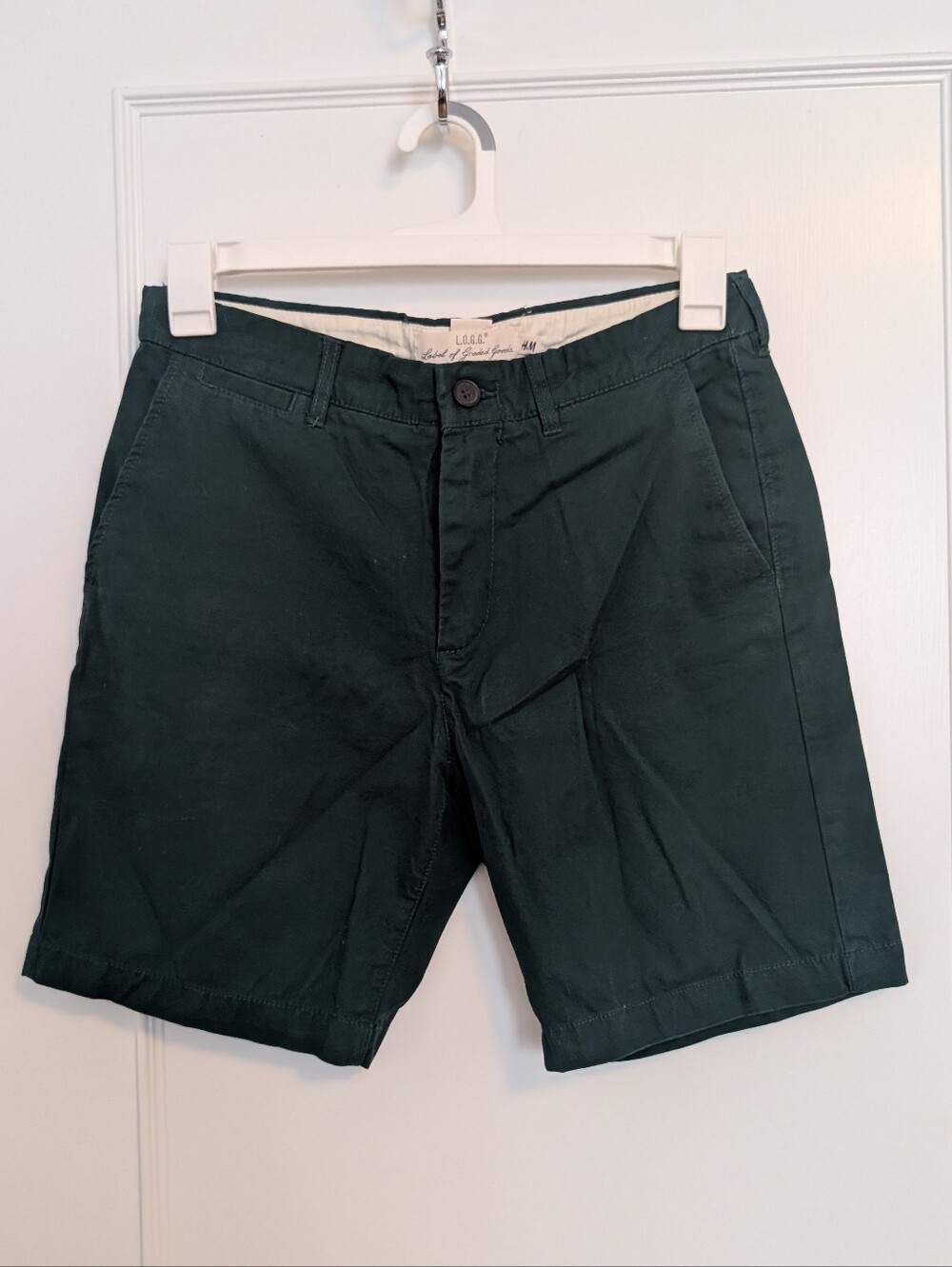 H&M Men's Dark Green Flat Front Chino Shorts